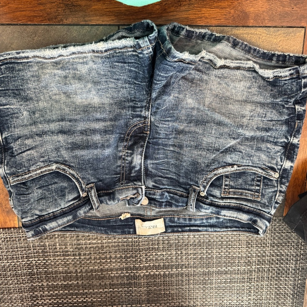 BKE Blue Jean Shorts Distressed Vintage Look